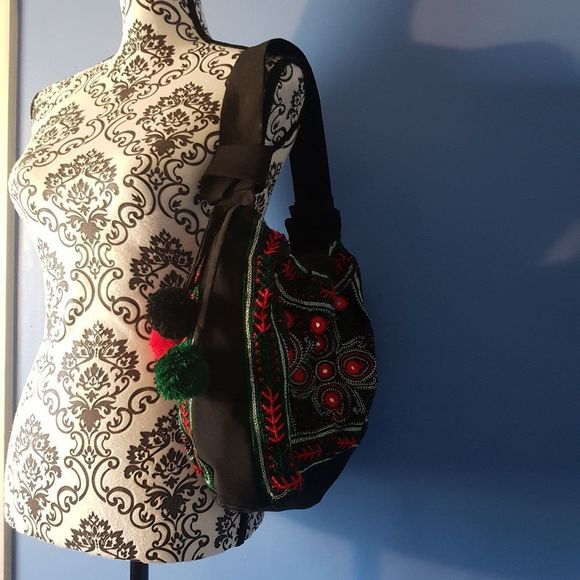 Women's Casual Handbag - Picture 5 of 15